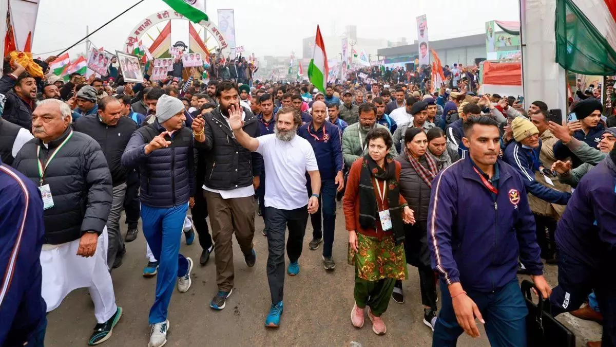 Photo of कांग्रेस ने झारखंड में असम सीएम के खिलाफ खोला मोर्चा, जमकर किया विरोध प्रदर्शन