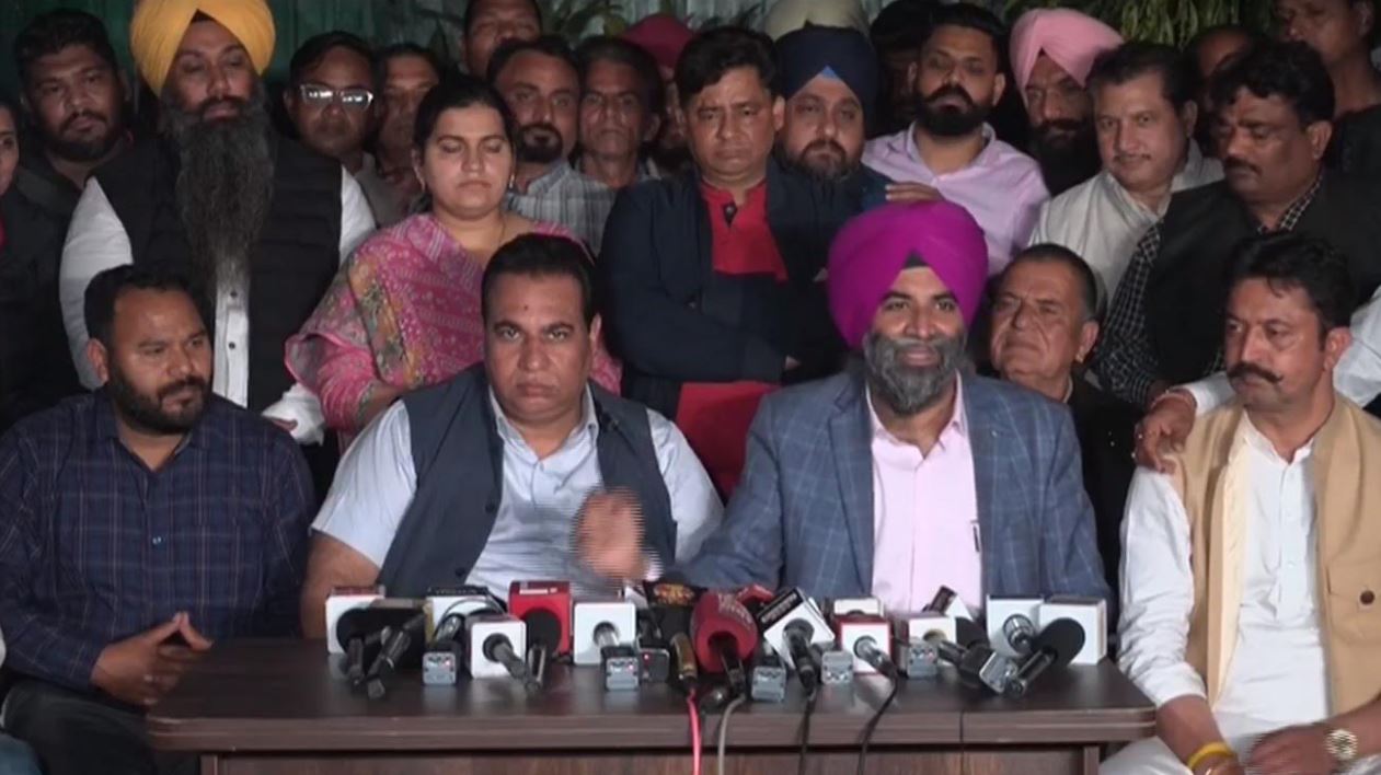 आहलूवालिया ने भाजपा की पूर्व मेयर आशा जायसवाल पर आप पार्षद दमनप्रीत सिंह को खरीदने का लगाया आरोप