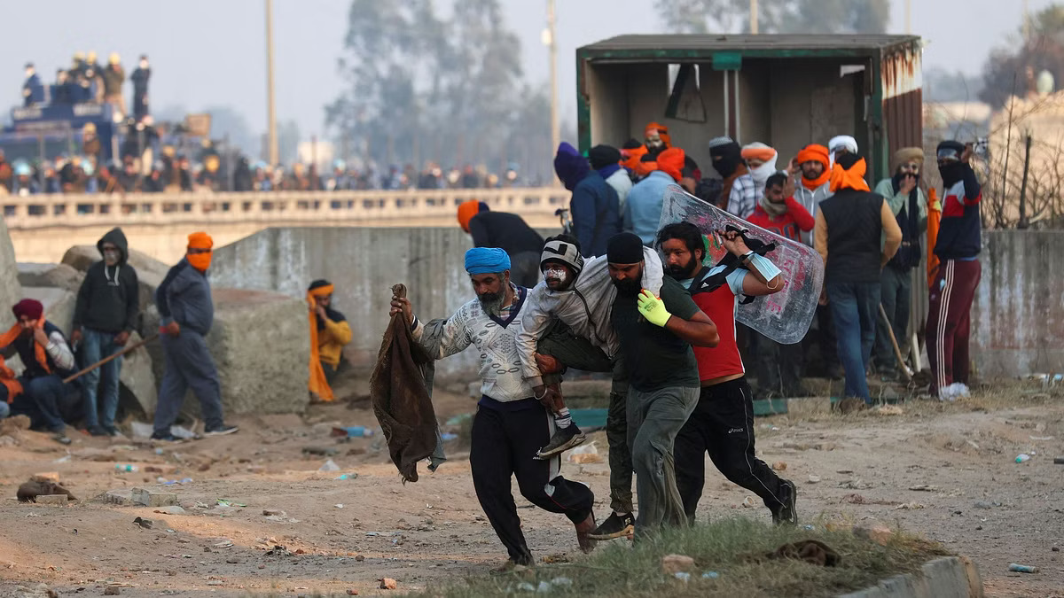 पंजाब सरकार ने हरियाणा सरकार से रोहतक पीजीआई में इलाज करा रहे घायल किसान प्रीतपाल सिंह को सौंपने को कहा