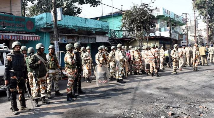 Photo of हल्द्वानी हिंसा: पुलिस ने महिलाओं को घर में घुसकर पीटा, इस महिला ने लगाया आरोप…