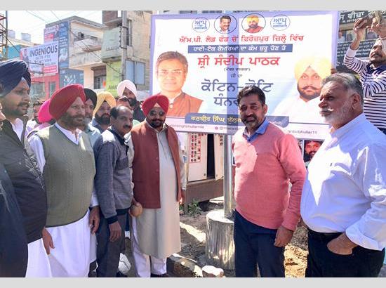 विधायक भुल्लर ने फिरोजपुर में 73 स्थानों पर सीसीटीवी कैमरे लगवाने की शुरुआत की