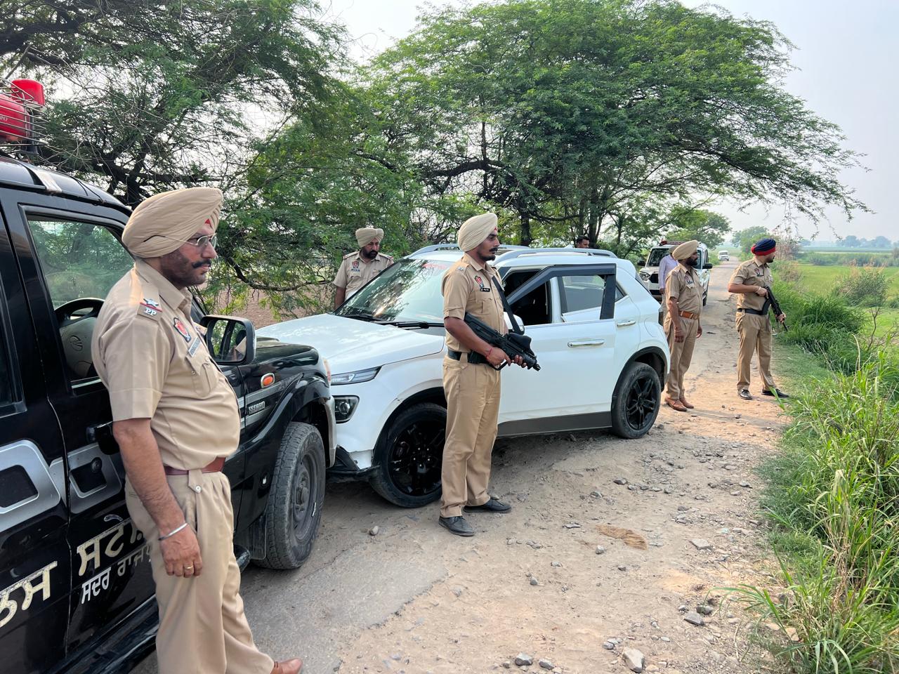 मोहाली पुलिस ने लूट की वारदातों को अंजाम देने वाले 2 आरोपियों को किया गिरफ्तार