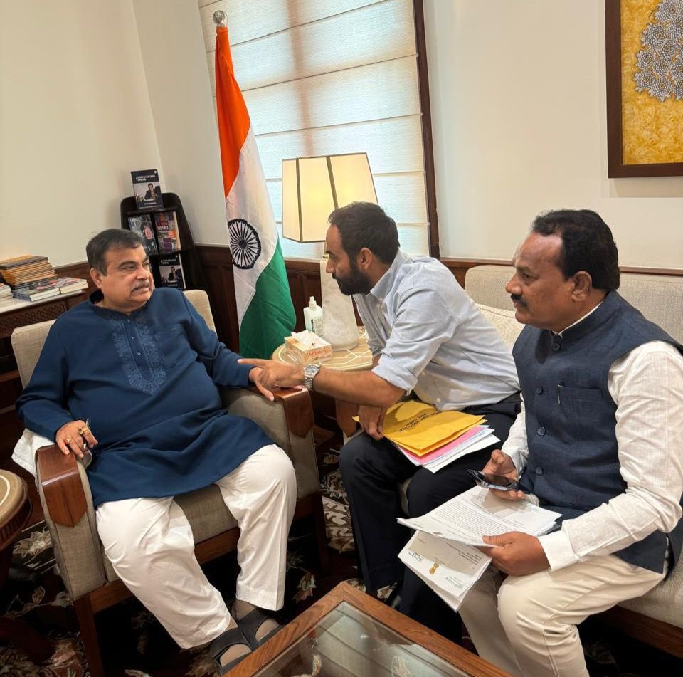 मीत हेयर ने नितिन गडकरी से की मुलाकात, राष्ट्रीय राजमार्ग परियोजनाओं से जुड़े अहम मुद्दे उठाए