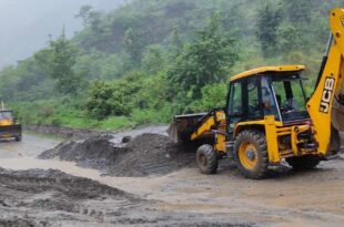 Nine highway blocked due to Landslide