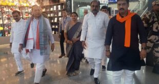 BJP's National General Secretary Arun Singh reached Varanasi, will discuss the general budget