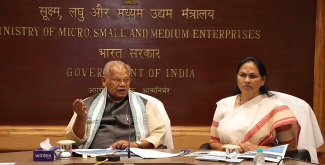 Jitan Ram Majhi stressed on the widespread promotion and adoption of Khadi