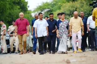 Delhi's new Chief Minister Atishi was seen on the streets of Delhi University