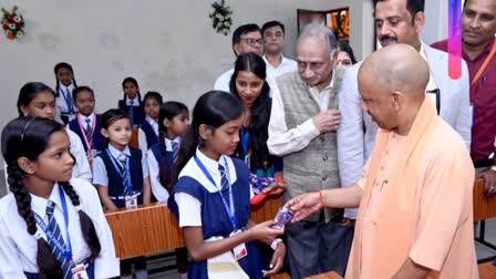 Photo of गोरखपुर में सीएम योगी बोले- गुरुकुल में शिक्षा के साथ स्किल डेवलपमेंट पर भी हो काम, यज्ञ-हवन पद्धति का भी दें ज्ञान