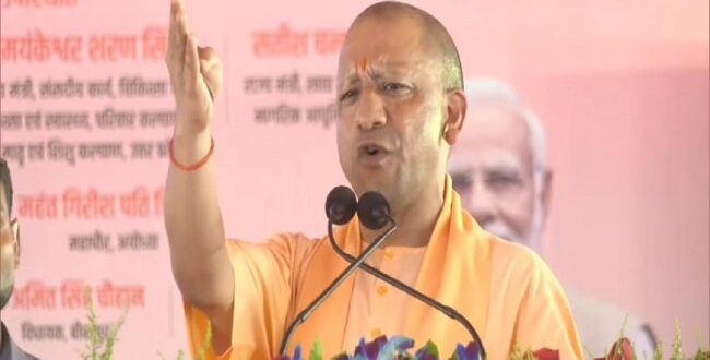 Ayodhya's Deepotsav causes problems for SP chief Akhilesh, Congress and Pakistan: Yogi Adityanath