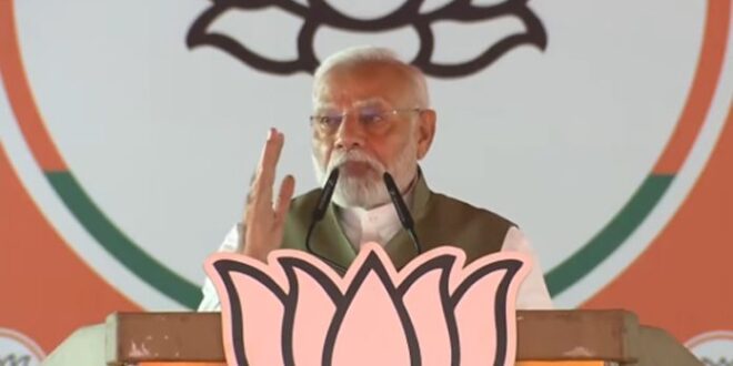 PM Narender Modi speak in srinagar rally