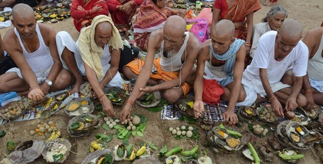 Aligarh's Manav Upkar Sanstha performed the Pind Daan of 198 unclaimed bodies in Gaya