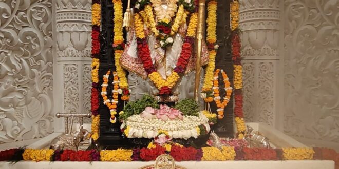 Uttarakhand's Shubhvastram adorns the divine idol of Shri Ramlala in Ayodhyadham