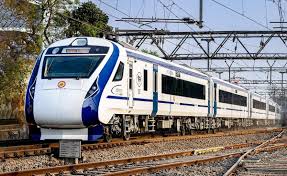 Miscreants threw stones on Lucknow-Patna Vande Bharat train, glass of one coach damaged