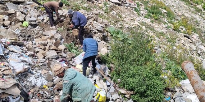 Repair work of the ancient Kuber Gali started in Badrinath Dham