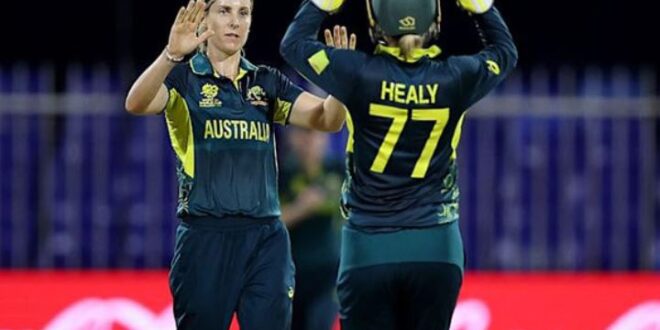 "Women's T20 World Cup: Australia beats Pakistan by 9 wickets"