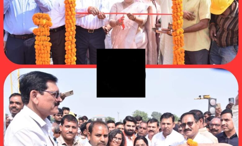 Minister of State Rajni Tiwari inaugurated the crushing session of Loni Sugar Mill.