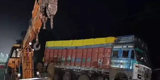 10 people riding tractor killed in collision with truck in Mirzapur, Uttar Pradesh