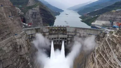 China plans world's largest hydropower project in Tibet