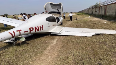 Trainee plane crashes in Aligarh, people narrowly escape