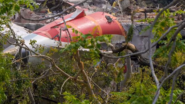 Air India Plane Crash: Big revelation in AAIB report, clean chit to Boeing and GE?