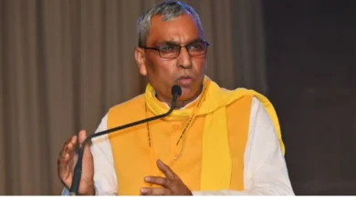 *‘वर्क फ्रॉम होम’ वाले अखिलेश अब 20 करोड़ की गाड़ी से करेंगे राजनीति: राजभर*