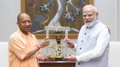 PM Modi से मिले CM Yogi, नई दिल्ली में प्रधानमंत्री आवास पर हुई शिष्टाचार भेंट