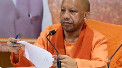 *सीएम योगी ने दो परिवारों को दी आर्थिक सहायता*