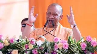 नियुक्ति पत्र पाकर खिले चेहरे, अभ्यर्थियों ने मुख्यमंत्री योगी का जताया आभार